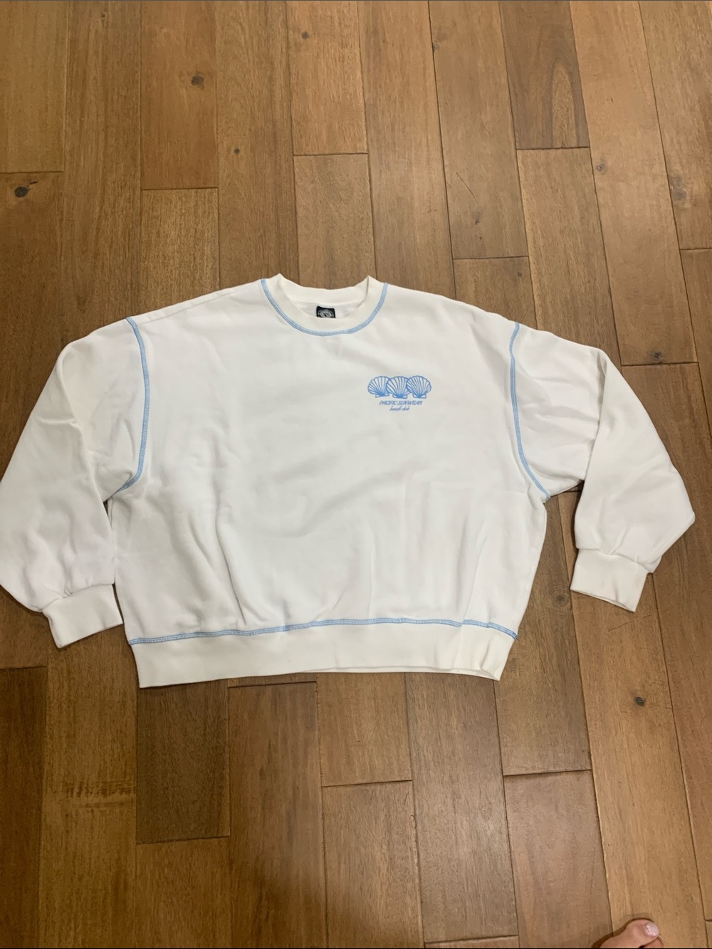 PacSun White Crewneck Sweater with Light Blue Stitching Size M